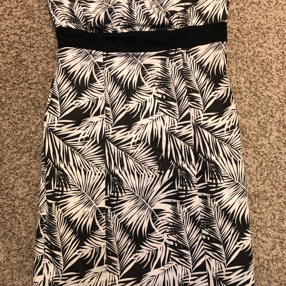 H&M strapless leaf-print dress
